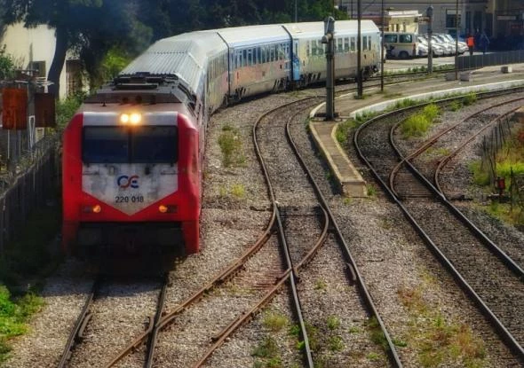 Θεσσαλονίκη: Νεκρός νεαρός άνδρας στον σιδηροδρομικό σταθμό – Ήρθε σε επαφή με ηλεκτροφόρα καλώδια